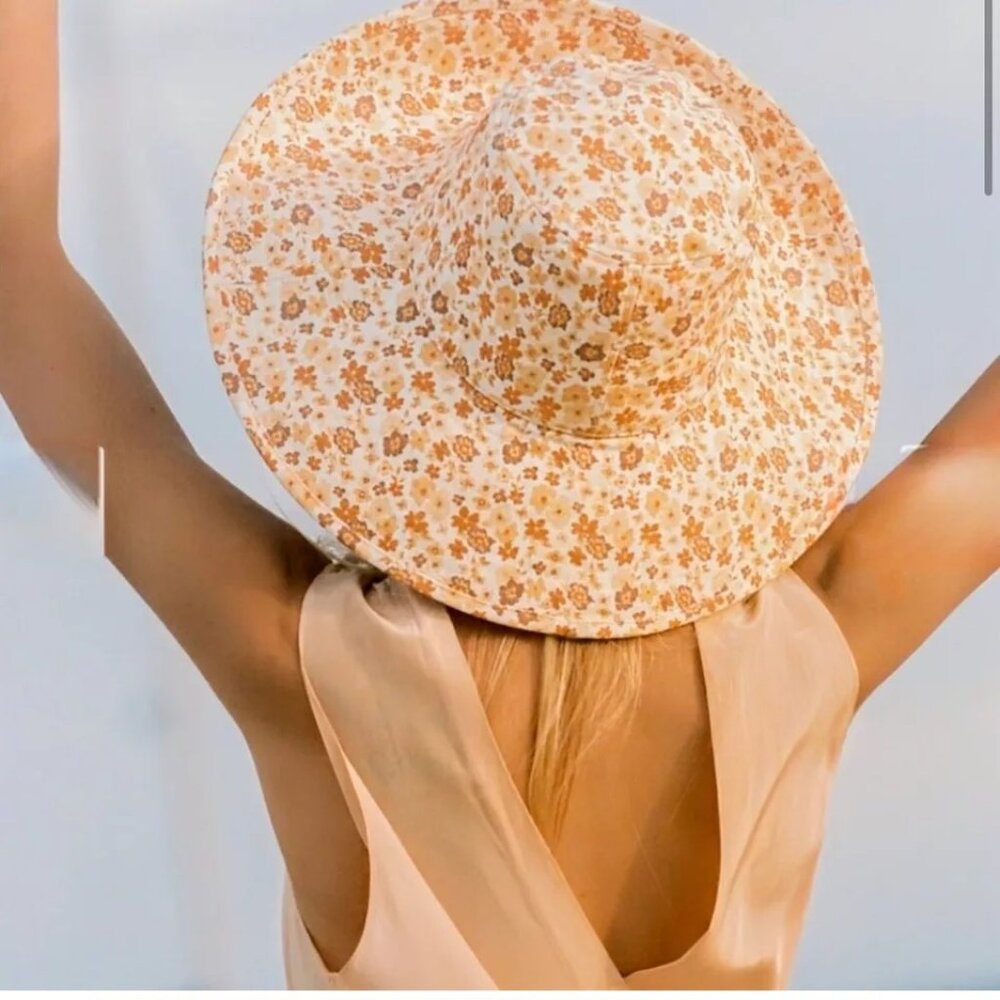 NWT Lack of Color Holiday Sun Hat Peach Bloom Cotton Bucket - Picture 4 of 8